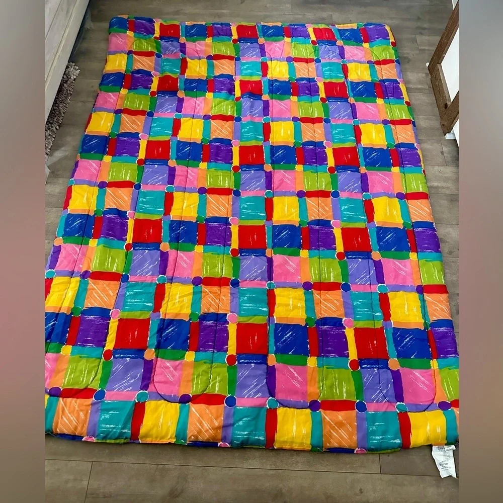 90s Retro Twin XL Double Sided Bedspread Comforter Made in USA by CHF Industries